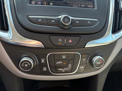 Used 2024 Chevrolet Equinox LS w/ LPO, Floor Liner Package FWD image 18
