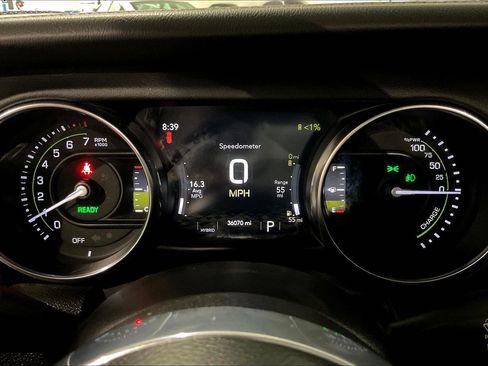 Used 2023 Jeep Wrangler Sahara w/ Cold Weather Group AWD/4WD image 13