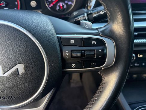 Used 2023 Kia K5 GT image 16