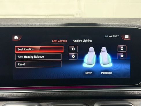 Used 2021 Mercedes-Benz GLE 350 4MATIC image 40