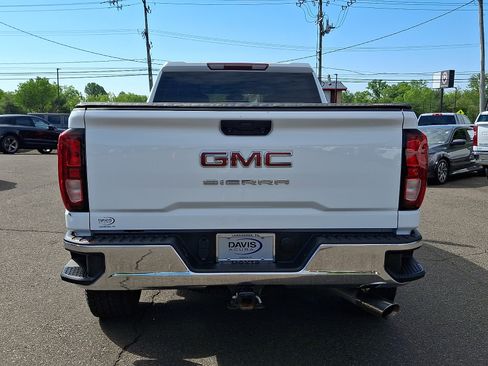Used 2024 GMC Sierra 2500 Pro AWD/4WD image 5