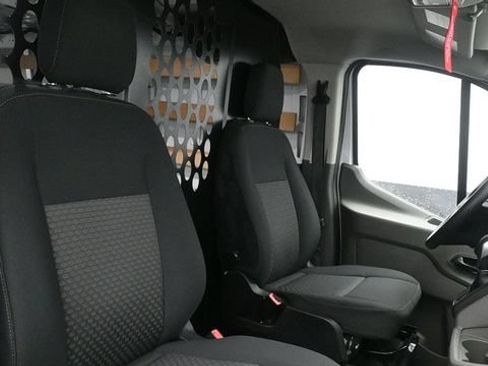 Used 2025 Ford Transit 250 Low Roof w/ Exterior Upgrade Package RWD image 10