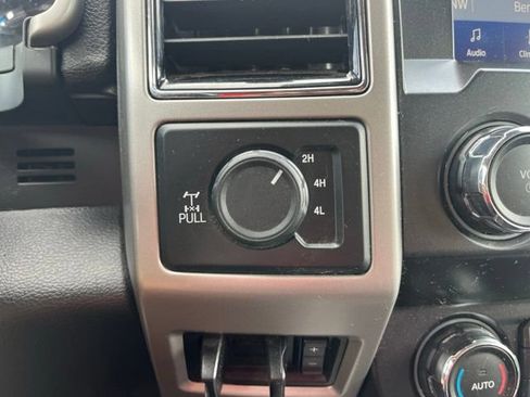 Used 2021 Ford F250 Lariat w/ Chrome Package AWD/4WD image 16