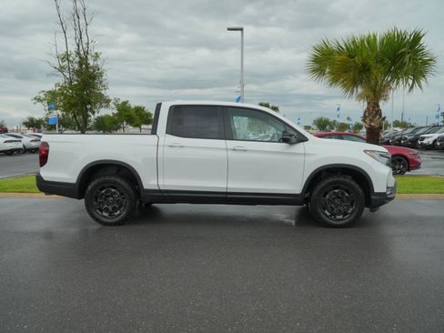 New 2026 Honda Ridgeline TrailSport image 4
