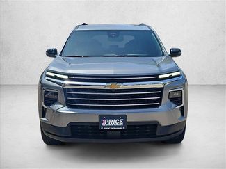 Used 2026 Chevrolet Traverse LT FWD video 2