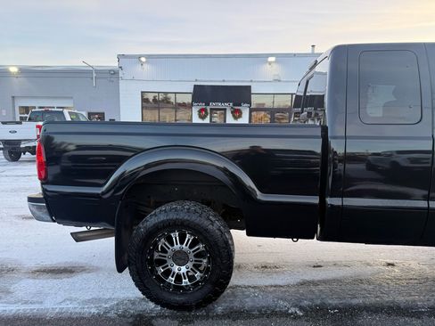 Used 2016 Ford F250 XLT w/ XLT Value Package image 14