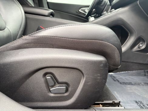 Used 2016 Chrysler 200 C AWD/4WD image 28