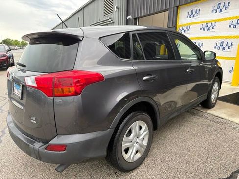 Used 2014 Toyota RAV4 LE AWD/4WD image 4