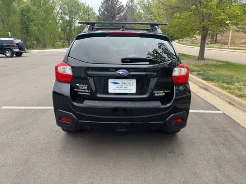 Used 2016 Subaru Crosstrek 2.0i Limited w/ Popular Package #2 AWD/4WD image 3