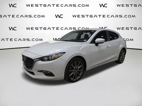 Used 2018 MAZDA MAZDA3 Touring image 31