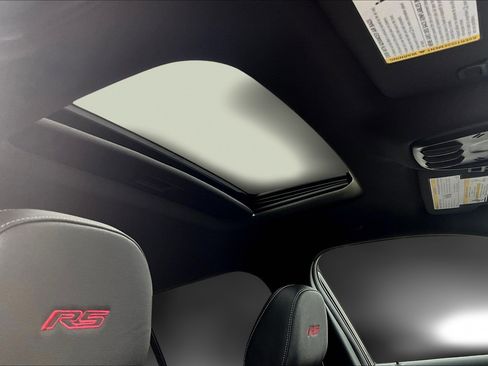 Used 2026 Chevrolet Trax RS w/ Sunroof Package image 19