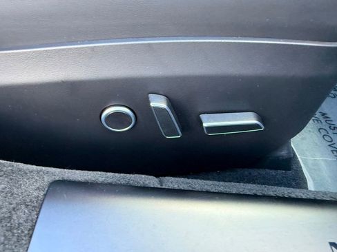 Used 2022 Tesla Model S Plaid image 36