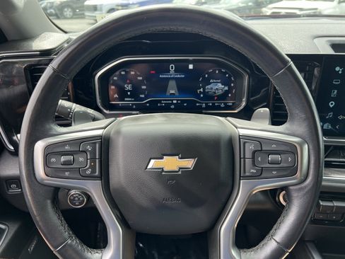 Used 2022 Chevrolet Silverado 1500 LTZ w/ LTZ Convenience Package II AWD/4WD image 16