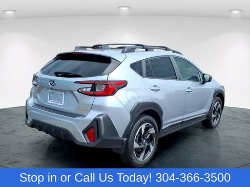 Used 2024 Subaru Crosstrek 2.5i Limited w/ Crosstrek Mirror Package AWD/4WD image 5