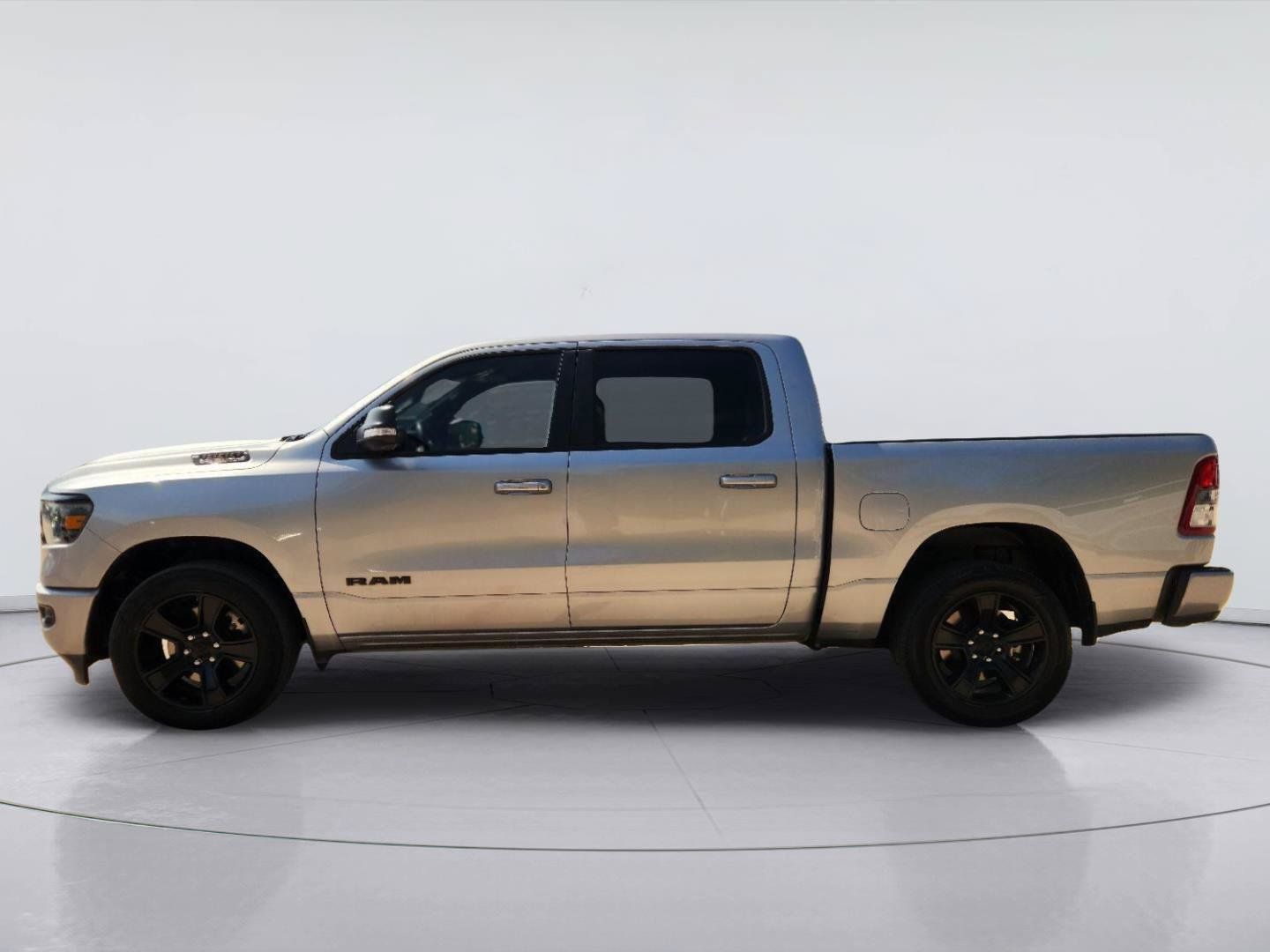 Used 2022 RAM 1500 Lone Star RWD image 4