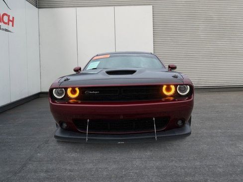 Used 2018 Dodge Challenger T/A image 5