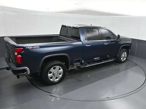 Used 2020 Chevrolet Silverado 2500 LTZ w/ LTZ Premium Package AWD/4WD image 39