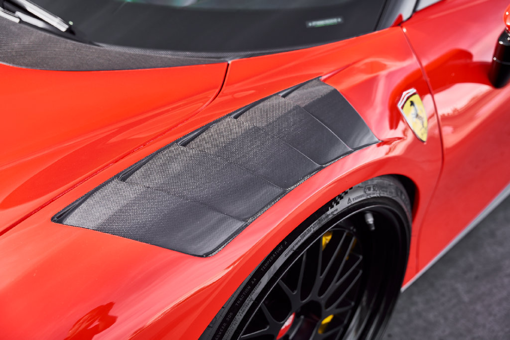 Used 2022 Ferrari SF90 Spider AWD/4WD image 10