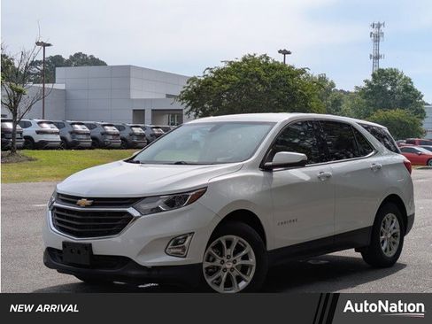 Used 2018 Chevrolet Equinox LT image 1