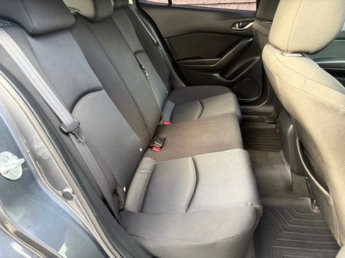 Used 2014 MAZDA MAZDA3 i Sport image 10