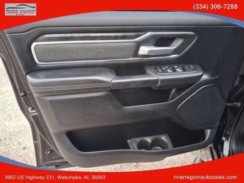 Used 2019 RAM 1500 Big Horn image 5
