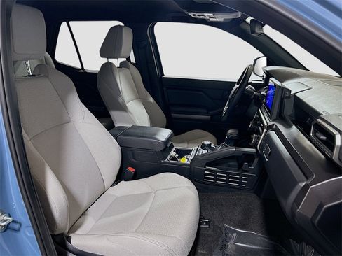 Used 2025 Toyota 4Runner SR5 image 25