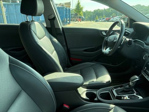 Used 2018 Hyundai Ioniq Limited w/ Limited Ultimate Package 03 FWD image 9