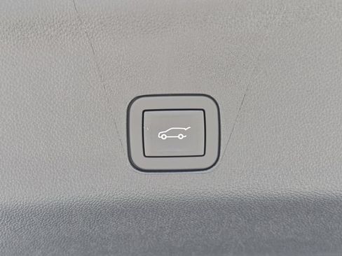 New 2026 Chevrolet Tahoe Premier AWD/4WD image 12
