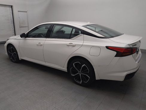 Used 2023 Nissan Altima 2.5 SR AWD/4WD image 3