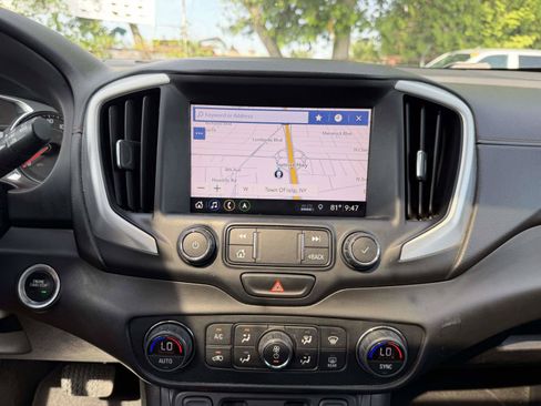Used 2020 GMC Terrain SLE w/ Driver Convenience Package AWD/4WD image 22