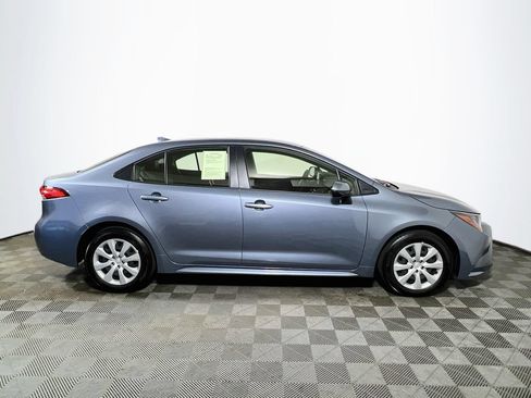 Used 2026 Toyota Corolla LE FWD image 8