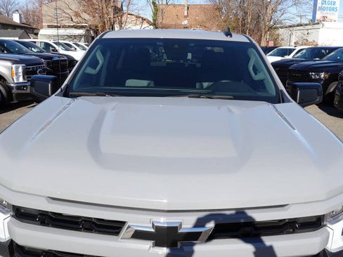Used 2024 Chevrolet Silverado 1500 RST w/ Protection Package AWD/4WD image 7