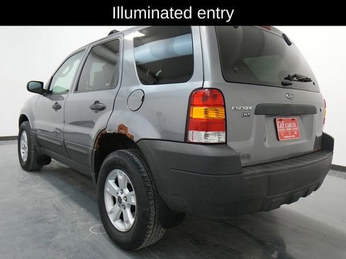 Used 2007 Ford Escape XLT image 5