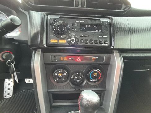 Used 2013 Scion FR-S RWD image 5