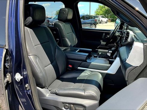 Used 2023 Toyota Tundra Platinum image 10