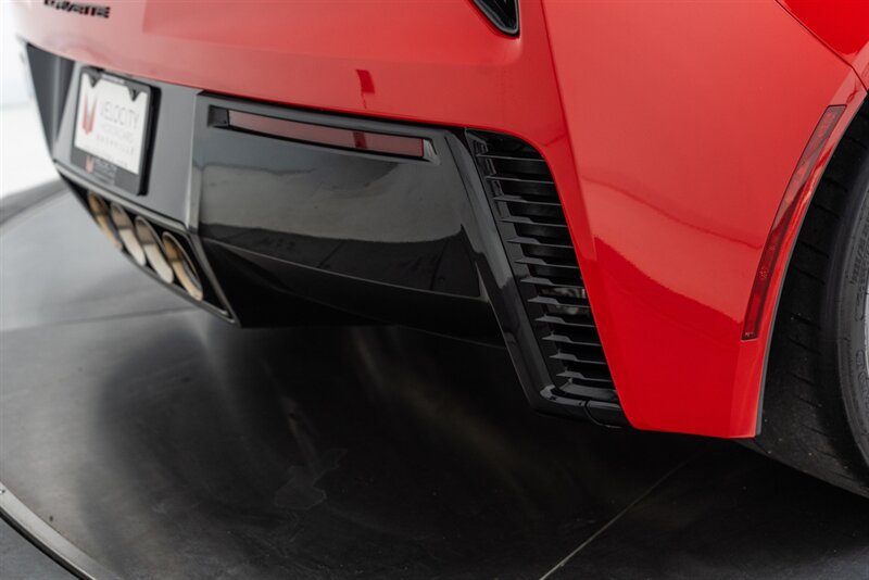 Used 2018 Chevrolet Corvette Z06 RWD image 25