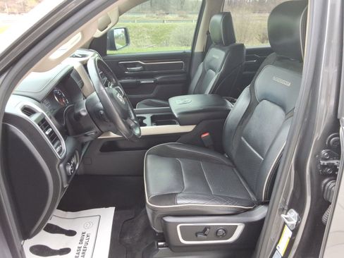 Used 2020 RAM 1500 Laramie AWD/4WD image 26