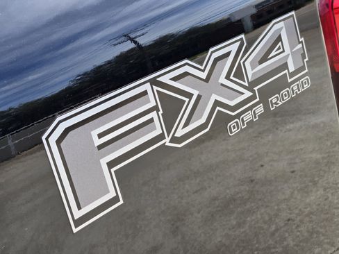 Used 2024 Ford F250 Lariat w/ Lariat Ultimate Package image 15