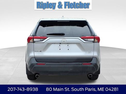 Used 2024 Toyota RAV4 LE AWD/4WD image 7
