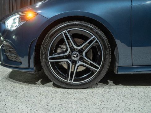 Used 2022 Mercedes-Benz CLA 250 4MATIC image 7