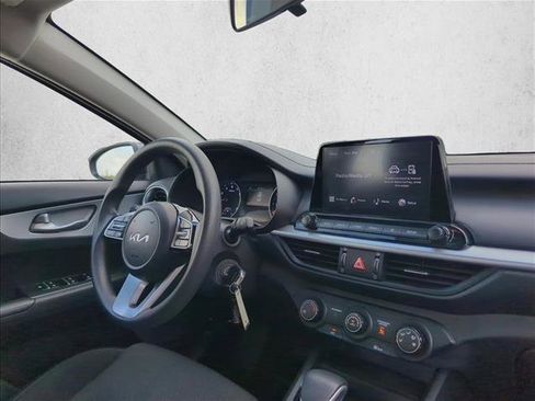 Used 2022 Kia Forte LXS image 24
