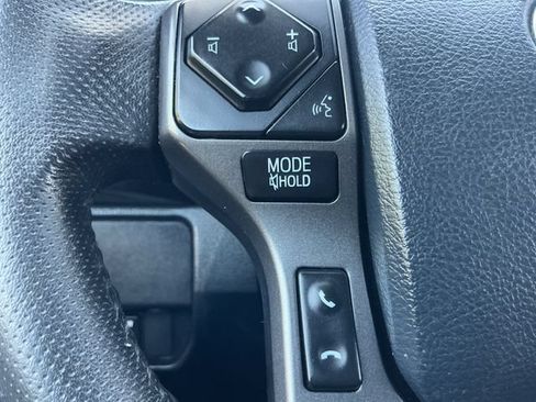 Used 2020 Toyota Tacoma TRD Sport w/ Blackout Package AWD/4WD image 19