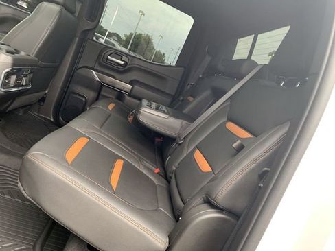 Used 2021 GMC Sierra 1500 AT4 w/ AT4 Premium Package AWD/4WD image 10