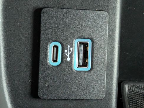 Used 2022 Ford F150 XLT w/ Equipment Group 302A High image 28