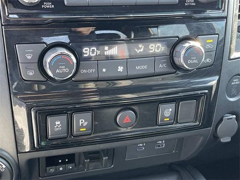 Used 2024 Nissan Titan PRO-4X w/ Pro-4x Utility Package image 30
