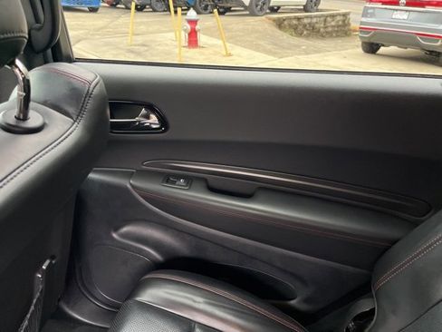 Used 2023 Dodge Durango GT image 15