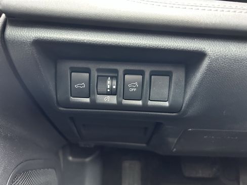 Certified 2023 Subaru Outback Touring XT image 19