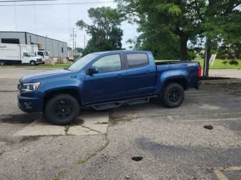 Used 2019 Chevrolet Colorado W/T w/ WT Convenience Package AWD/4WD image 23