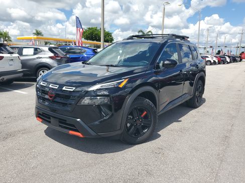 New 2025 Nissan Rogue SV w/ Rock Creek Premium Package image 26