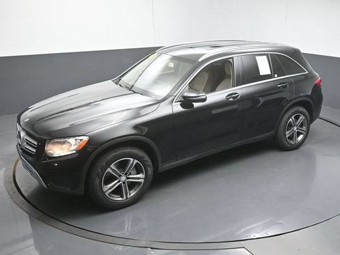 Used 2016 Mercedes-Benz GLC 300 4MATIC image 42
